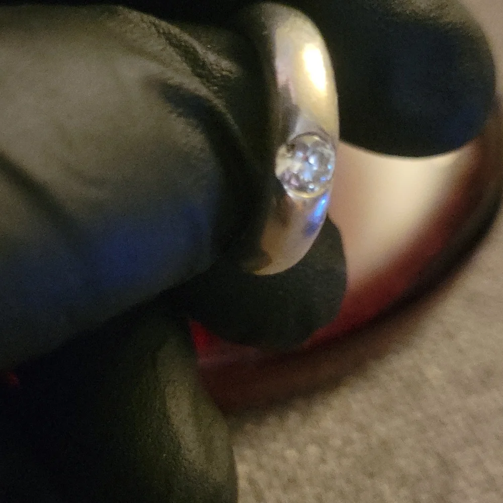 Silver ring - Picture 2 of 5